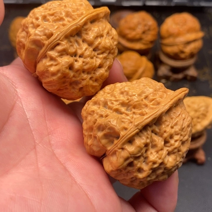 文玩核桃把件上古金蝉