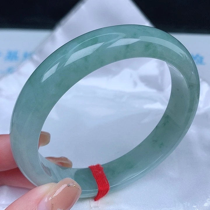 未镶嵌手镯翡翠天然