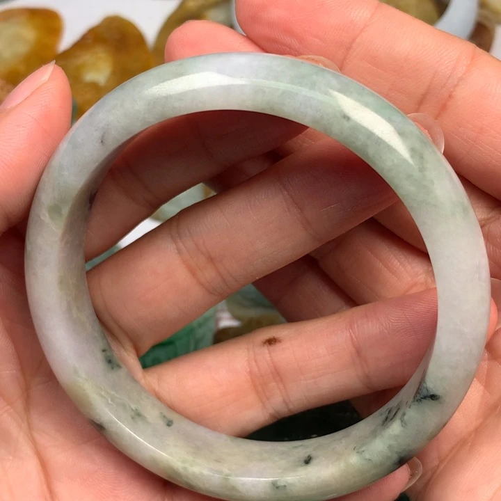 冰***然翡翠未镶嵌颈饰翡翠