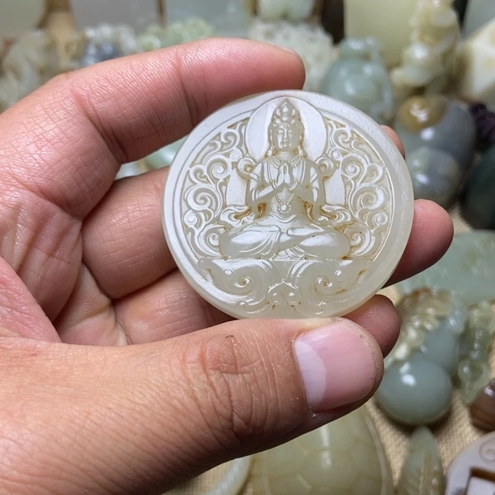 *****和田玉未镶嵌挂件