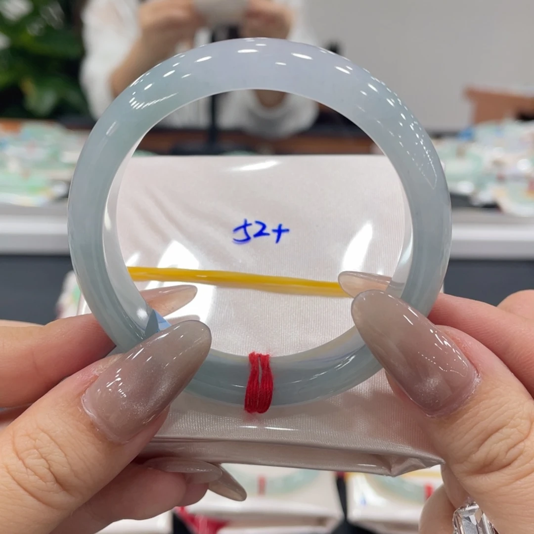 未镶嵌手镯翡翠缅甸天然翡翠手镯