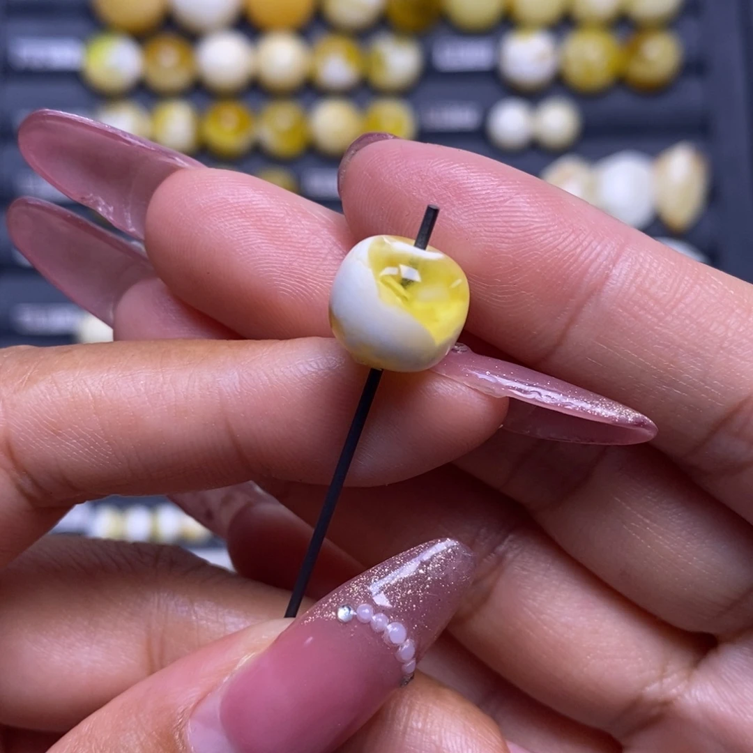 蜜蜡未镶嵌珠宝奇石瓷白橘金溶洞妖花聚宝盆11.6*10.4mm