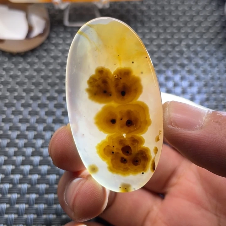 未镶嵌颈饰玛瑙/玉髓农**歌