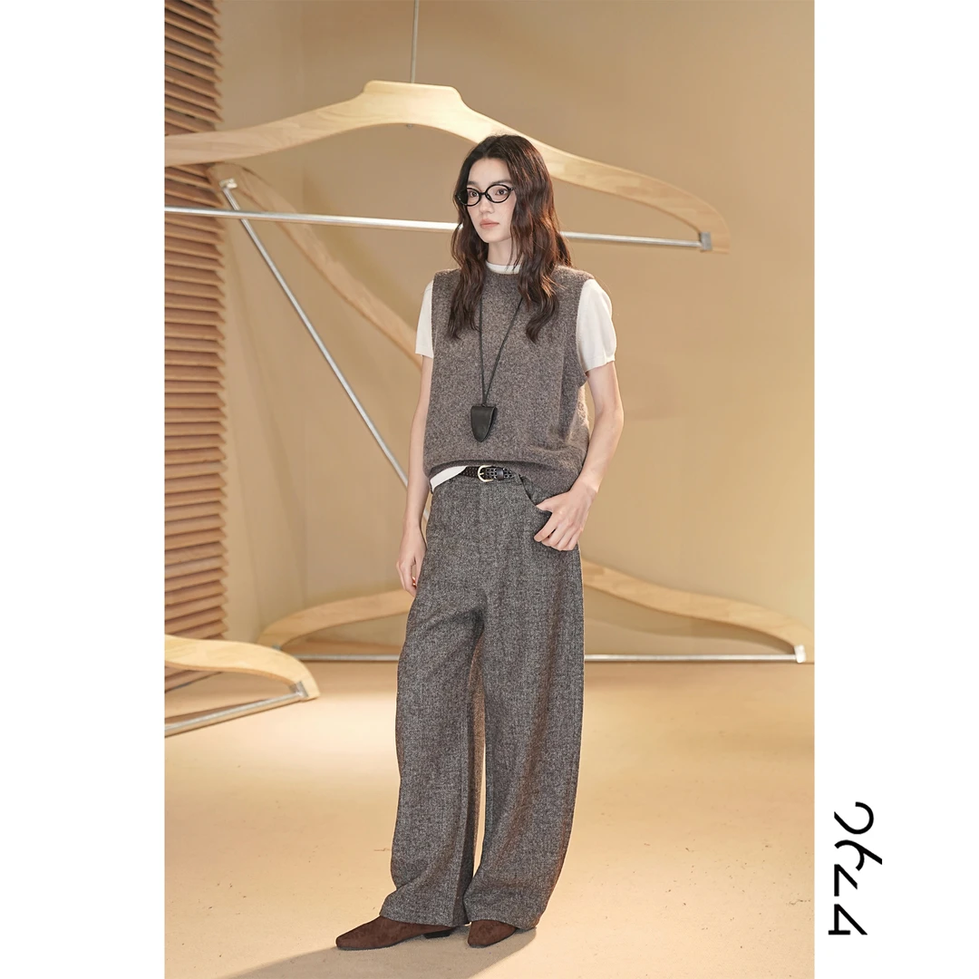 【 噪反】羊毛+羊驼毛正反拼色乌木色系女装马甲针织29689