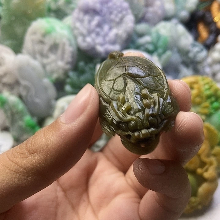 定制翡翠未镶嵌天然翡翠