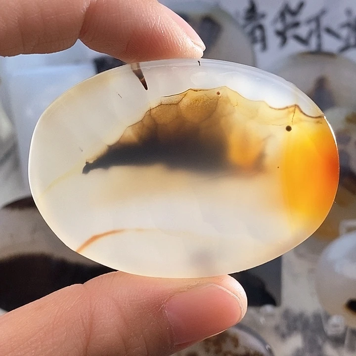 玛瑙/玉髓颈饰未镶嵌