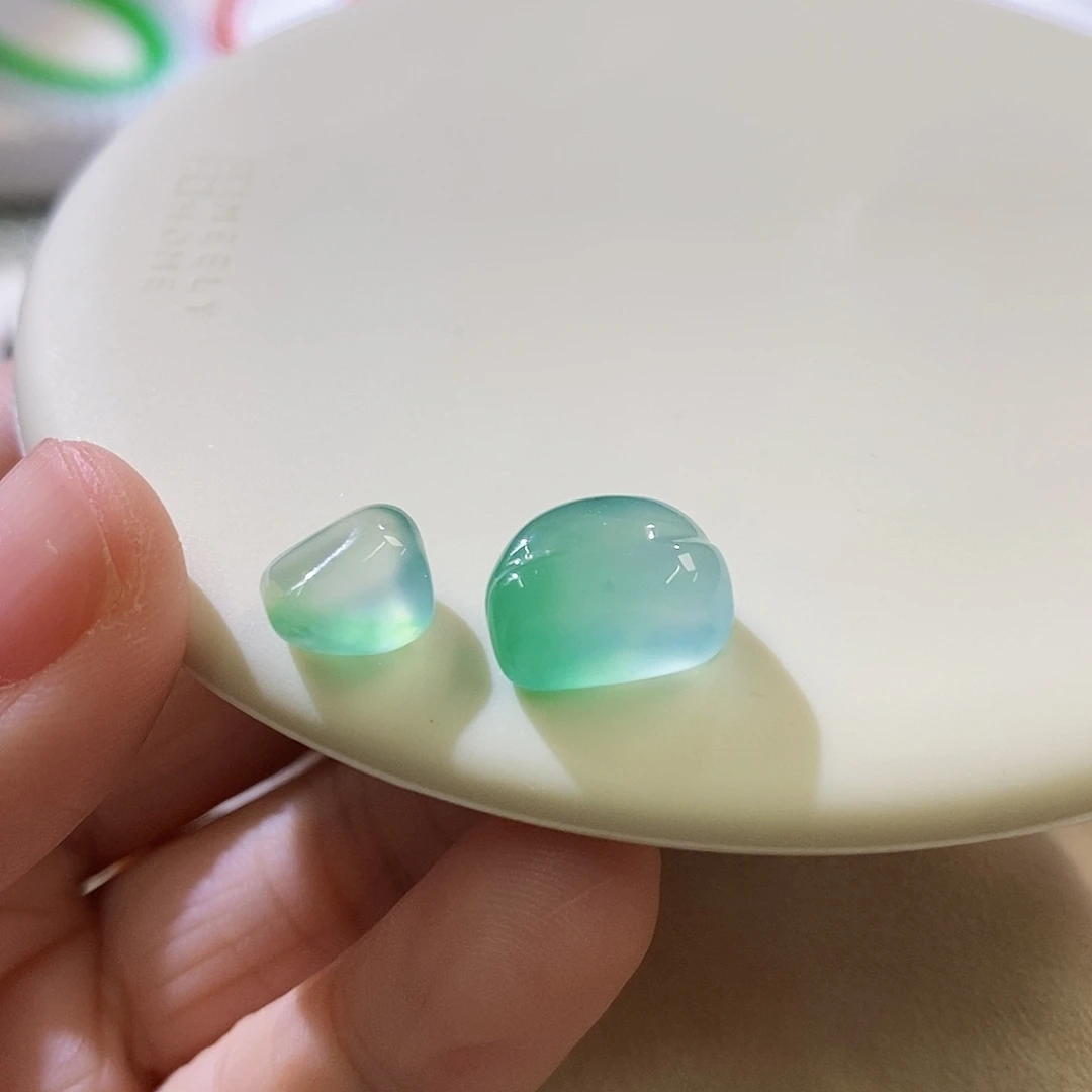 未镶嵌摆件翡翠随行