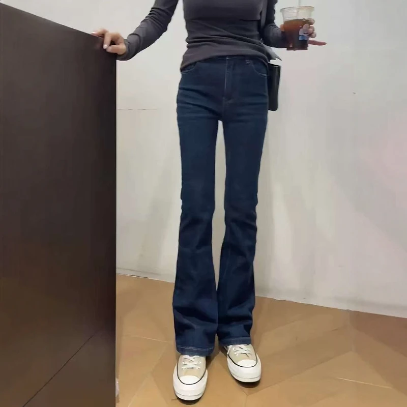 深蓝色复古百搭修身马蹄牛仔裤女2025秋季新款高腰显瘦微喇叭裤