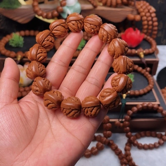 吊坠桃核豹子头手串19