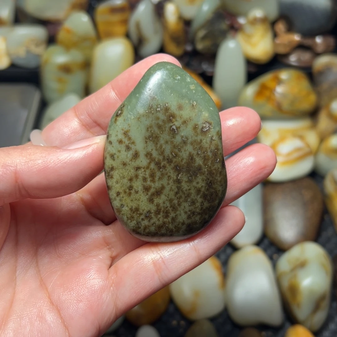 和田玉（青玉）B23未镶嵌