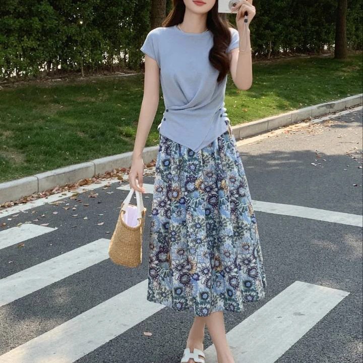 无印心匠D25263-1    针织上衣搭配&碎花半身裙洋气时尚套装K694