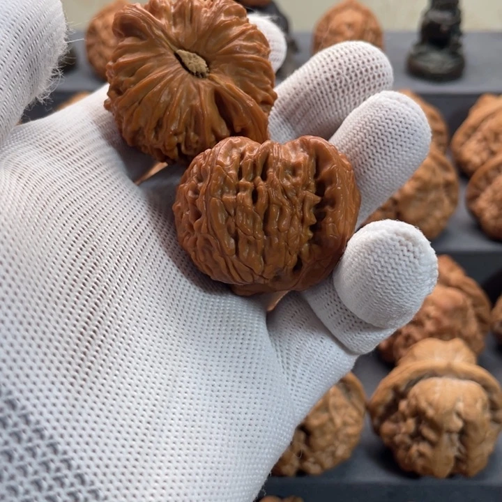 文玩核桃吊坠麒****的白狮子44