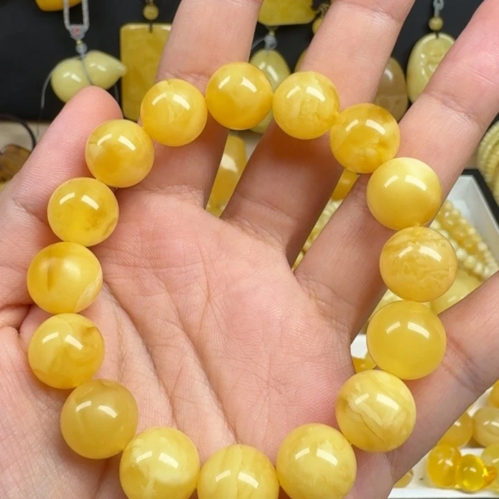 蜜蜡未镶嵌珠宝奇石