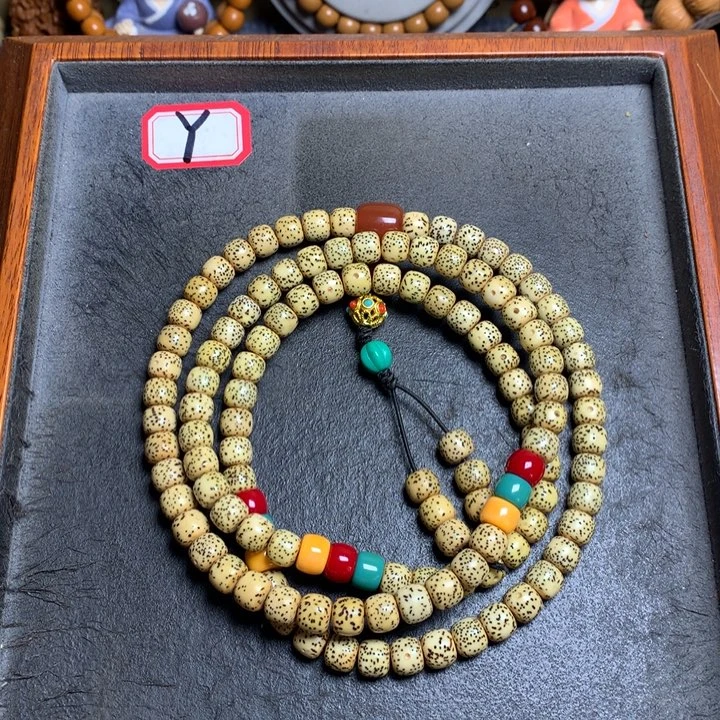 星月菩提吊坠菩提