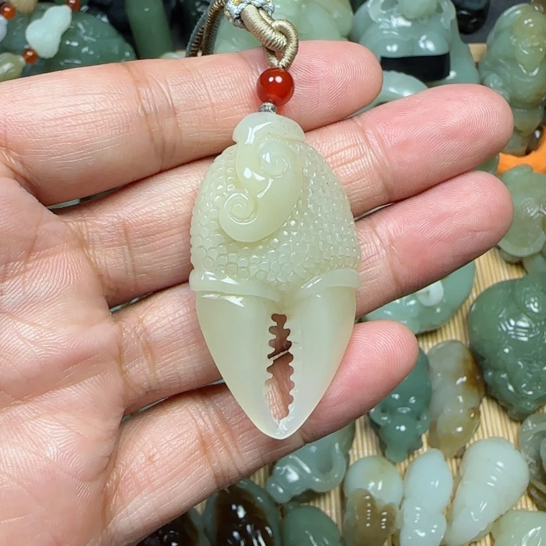 未镶嵌和田玉挂件