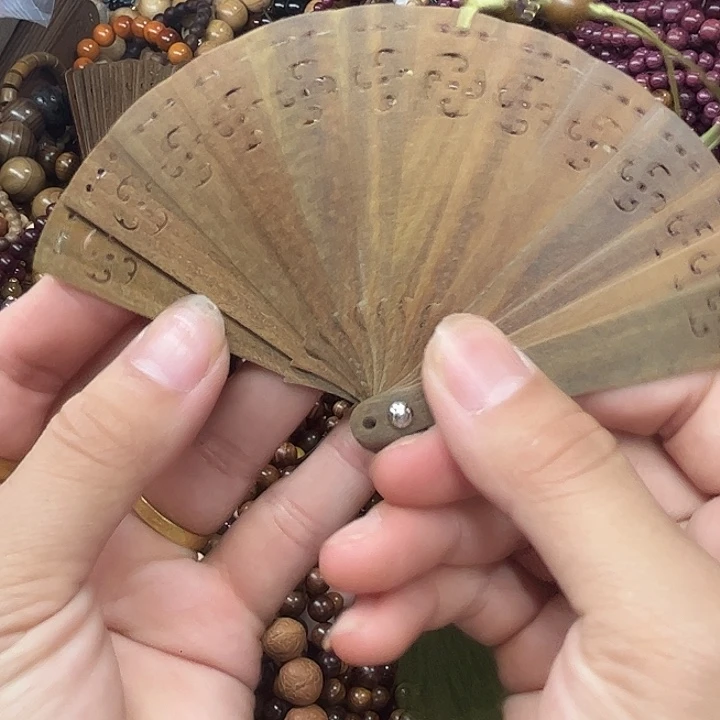 维腊木（绿檀）手串/手链