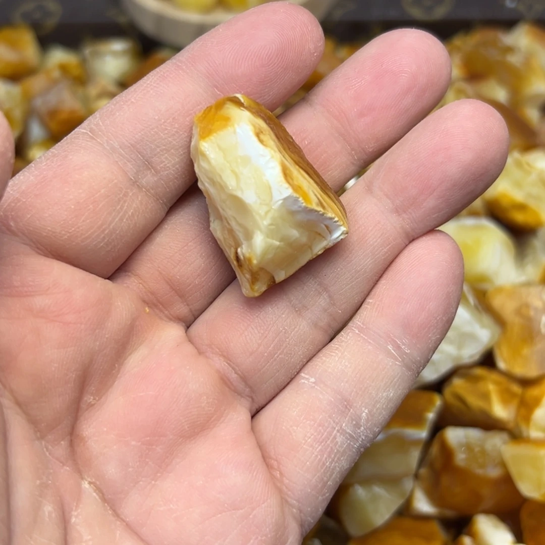 原***物定制琥珀未镶嵌圆珠