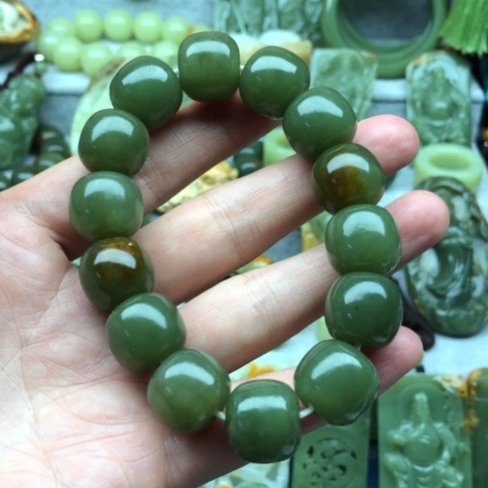 ****砚手链未镶嵌和田玉