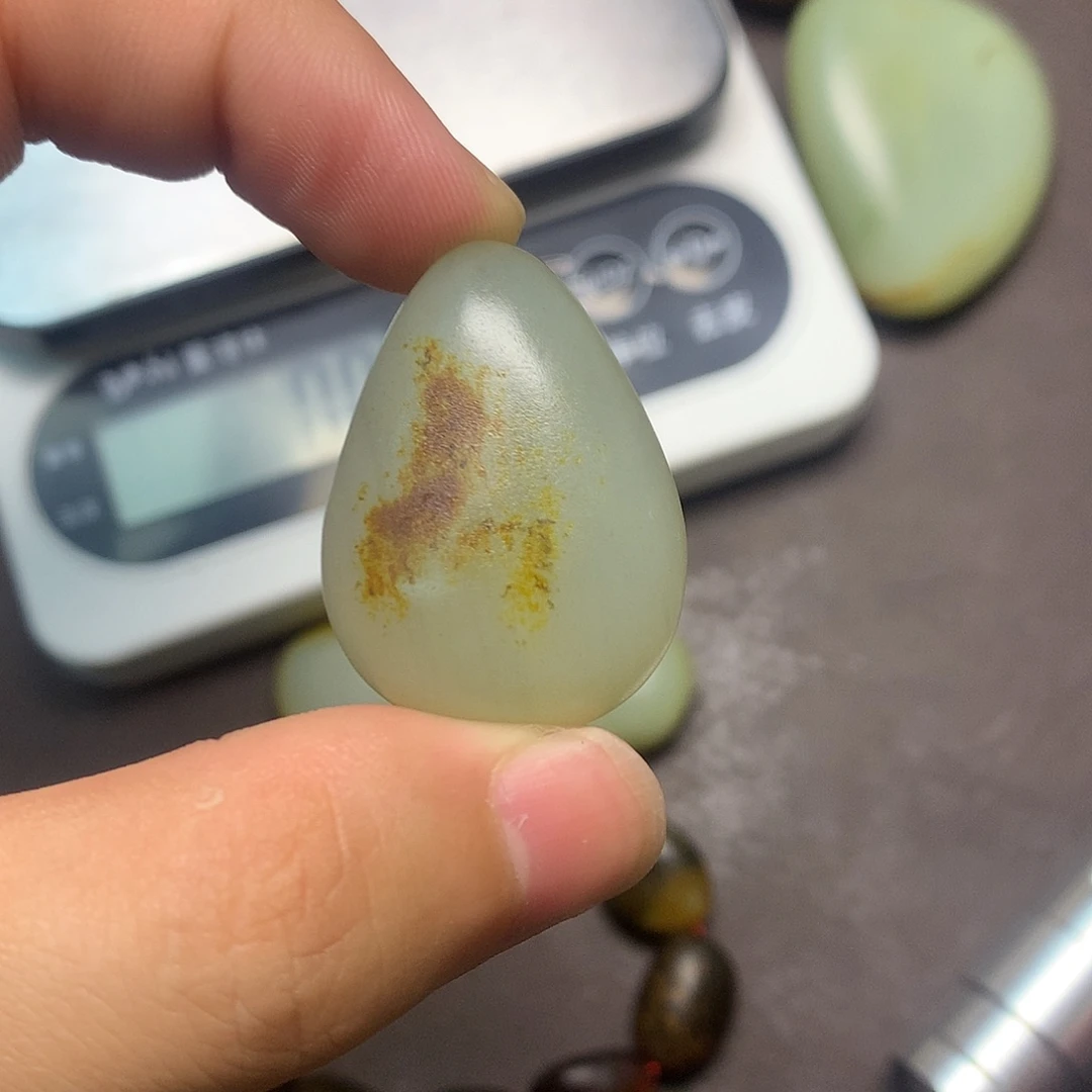 和田玉（糖玉）未镶嵌挂件