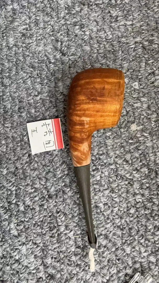 吉吉国王石南木烟斗半成品发货