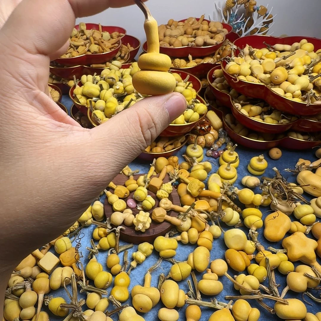 黑***，葫芦手把件上下扁