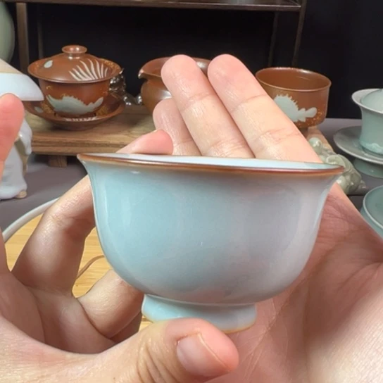 杯到手两只，不带礼盒，