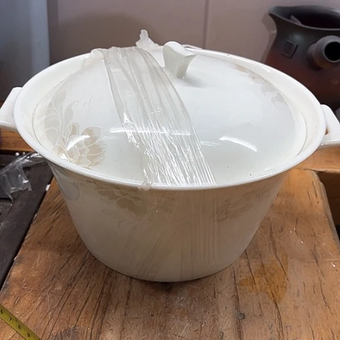 微瑕，不能明火，口径22高度10，806