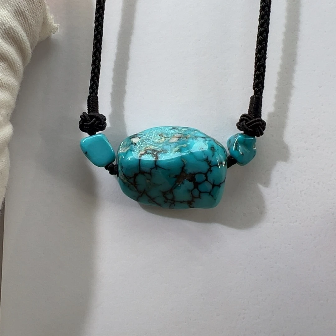 绿松石未镶嵌挂件