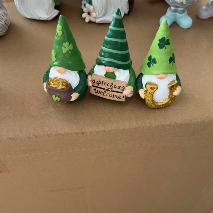 摆件样品样品样品四叶草地精