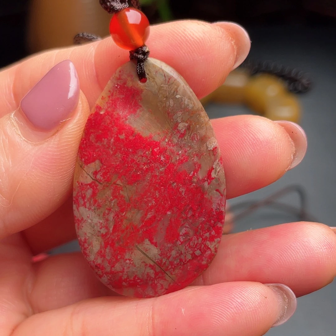 田黄石正***生昌化鸡血石手把件闲章挂件