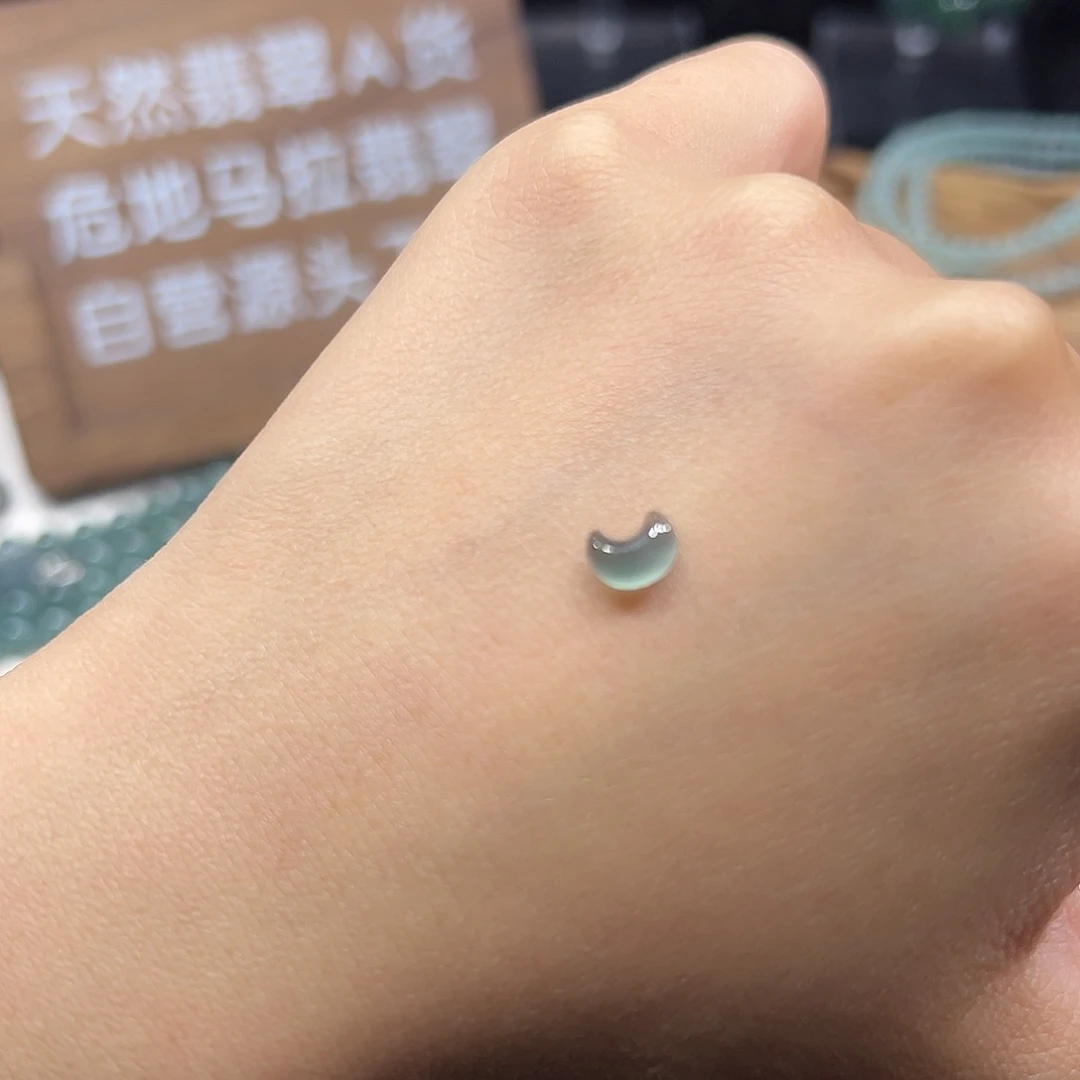 翡翠未镶嵌手链翡翠