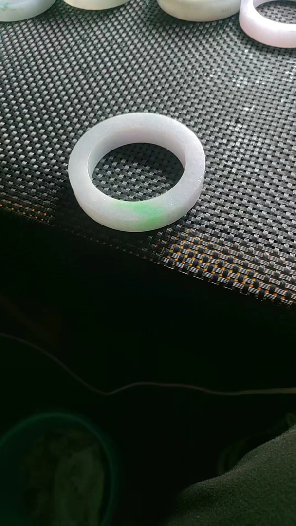 天然A货翡翠手镯定制