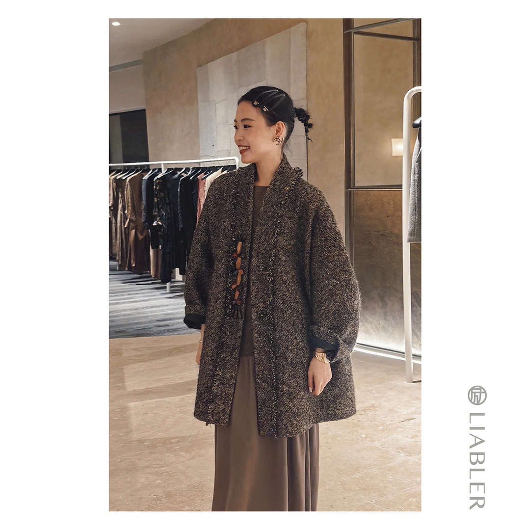 LIABLER D25秋冬绵羊毛羊驼毛混纺花纱须边长袖开衫外套LAW25681S