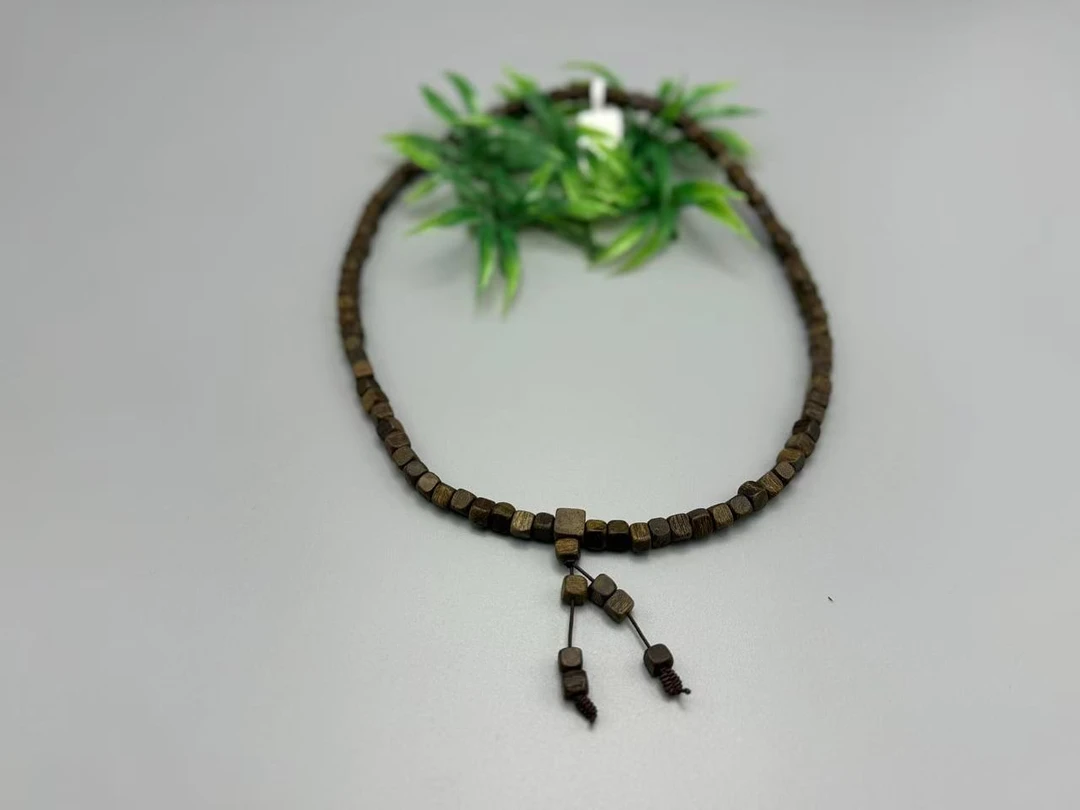 A022008/柬埔寨菩萨棋方塘长串/一串