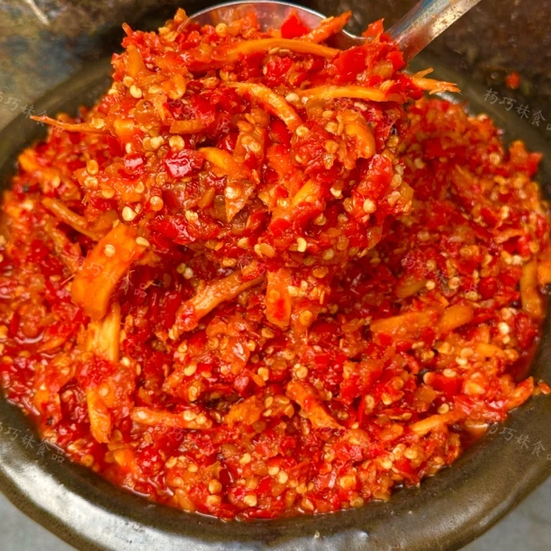杨巧妹姜丝剁椒酱无油特辣辣椒酱即食下饭菜下饭神器辣酱调味