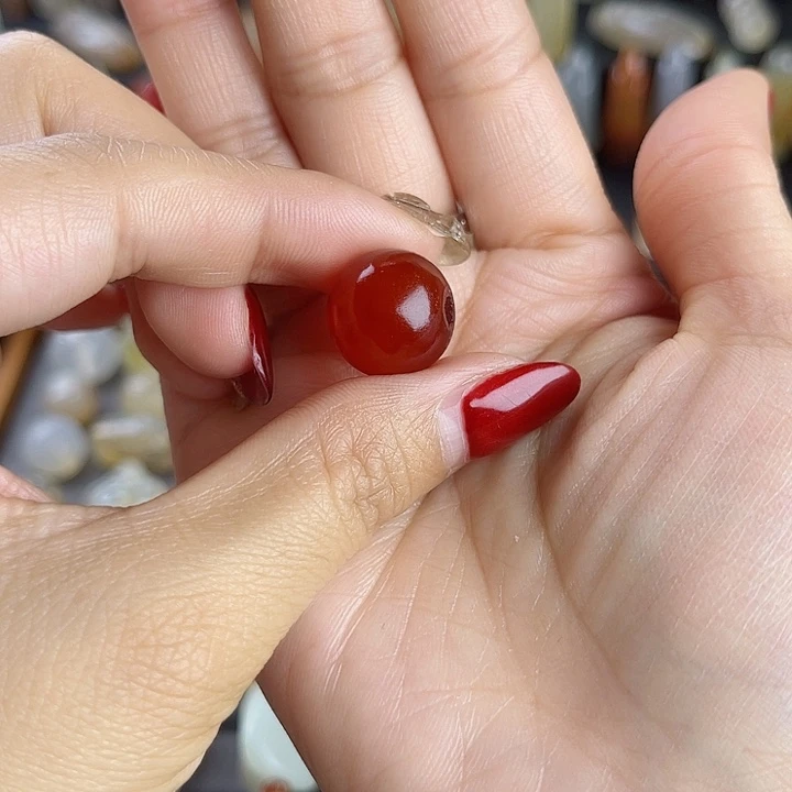 玛瑙手饰未镶嵌凤**少珠子