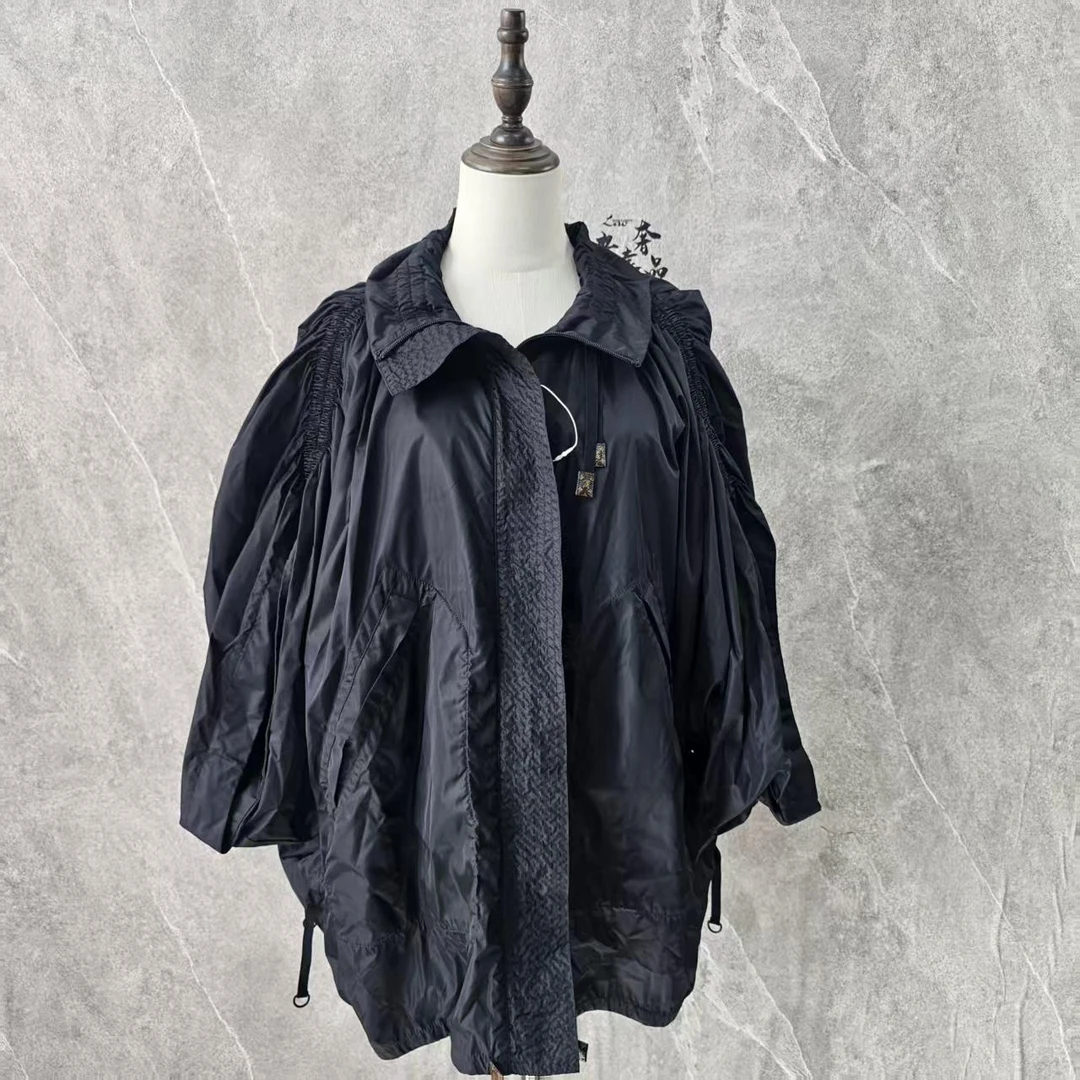 99新 LouisVuitton/路易威登 海囤K/LV上衣/38码/yk150538