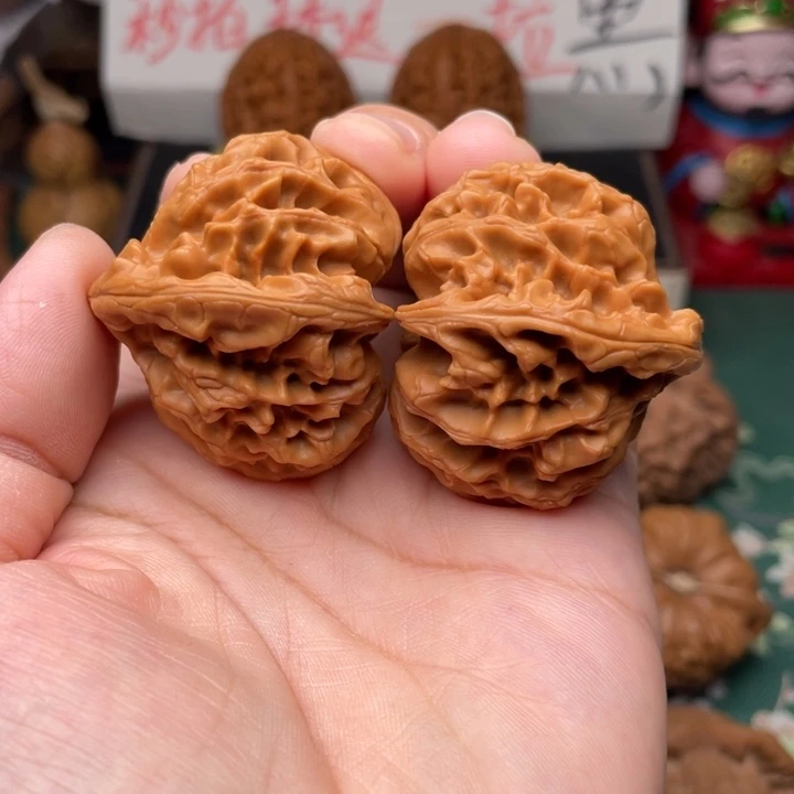 【闪购商品】把件文玩核桃史*香41龙门涧