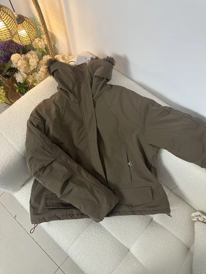 837区9107咖色防风保暖纯色户外连帽宽松型冬季厚款