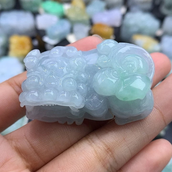翡翠未镶嵌颈饰天然缅甸翡翠
