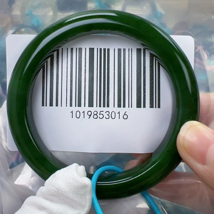 和田玉未镶嵌手镯微瑕5859