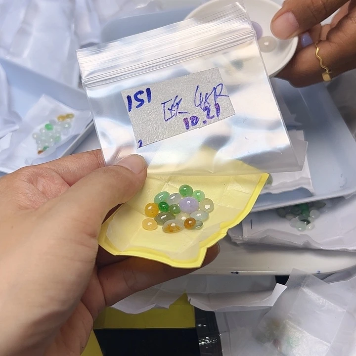 未镶嵌定制翡翠欧*不