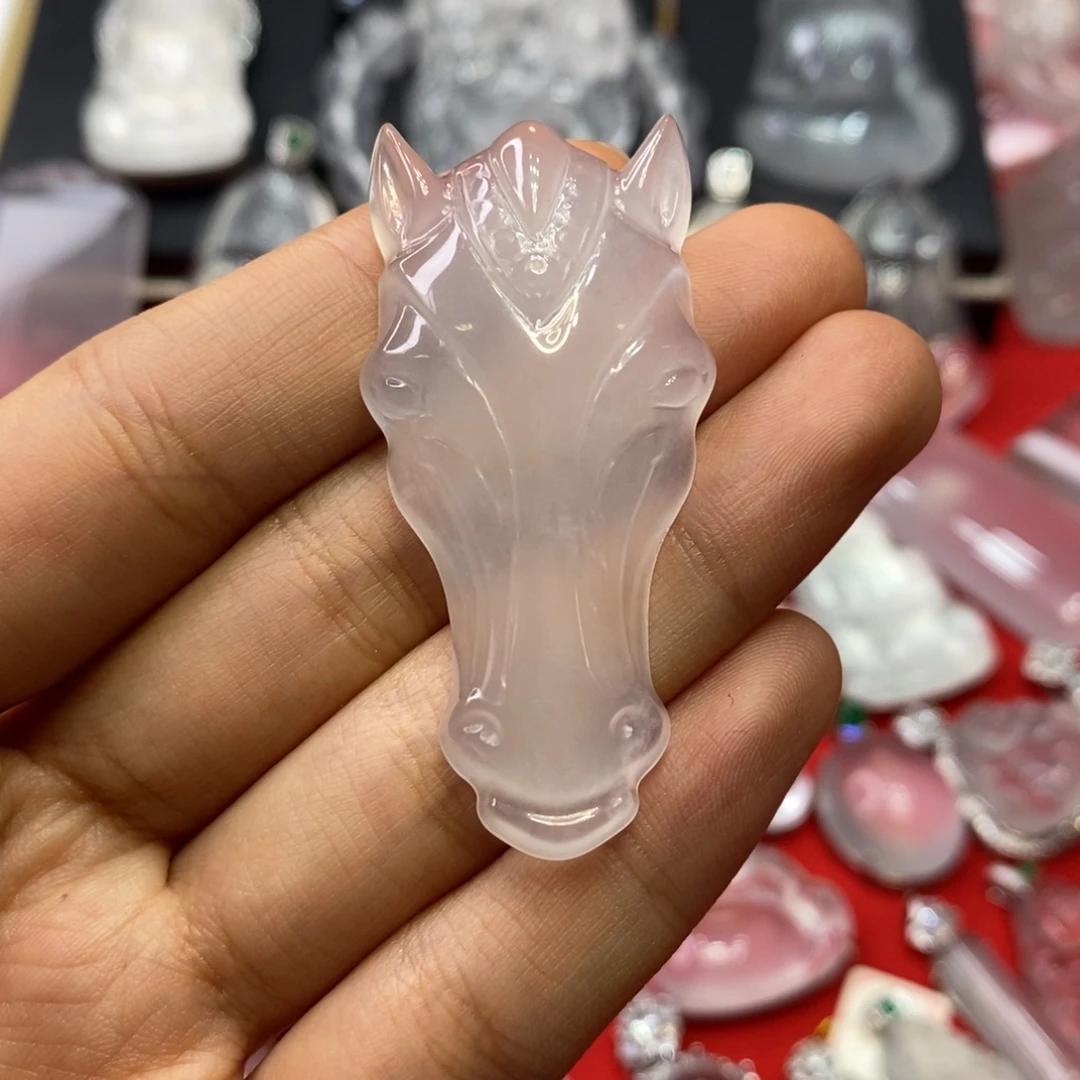 石英质玉未镶嵌吊坠