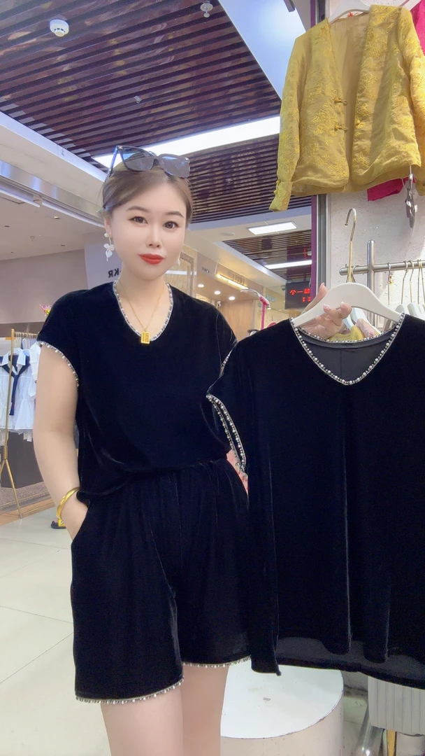 1699V领常规网红时尚气质显瘦百搭夏季半袖黑色洋气潮流休闲