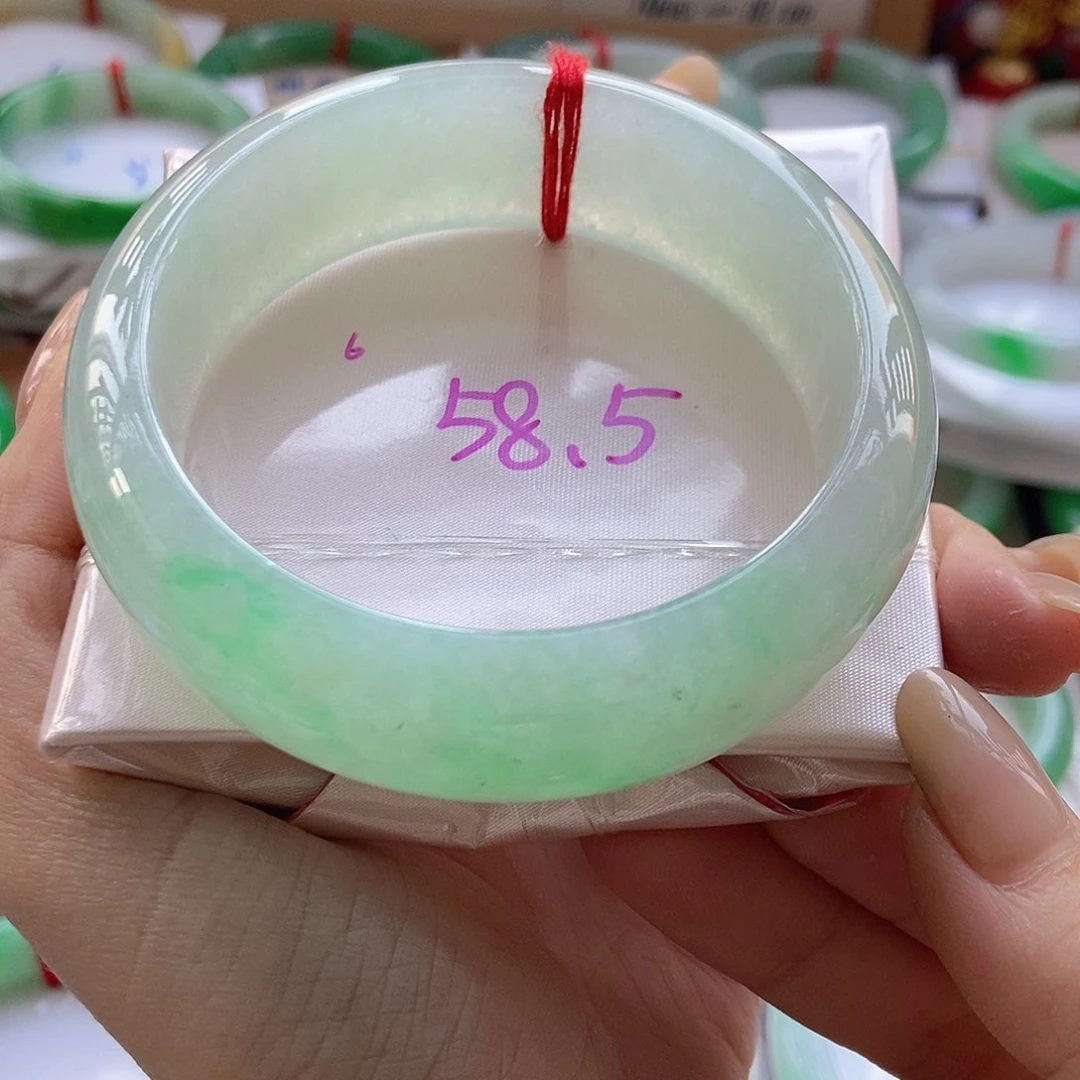 未镶嵌手镯翡翠34号