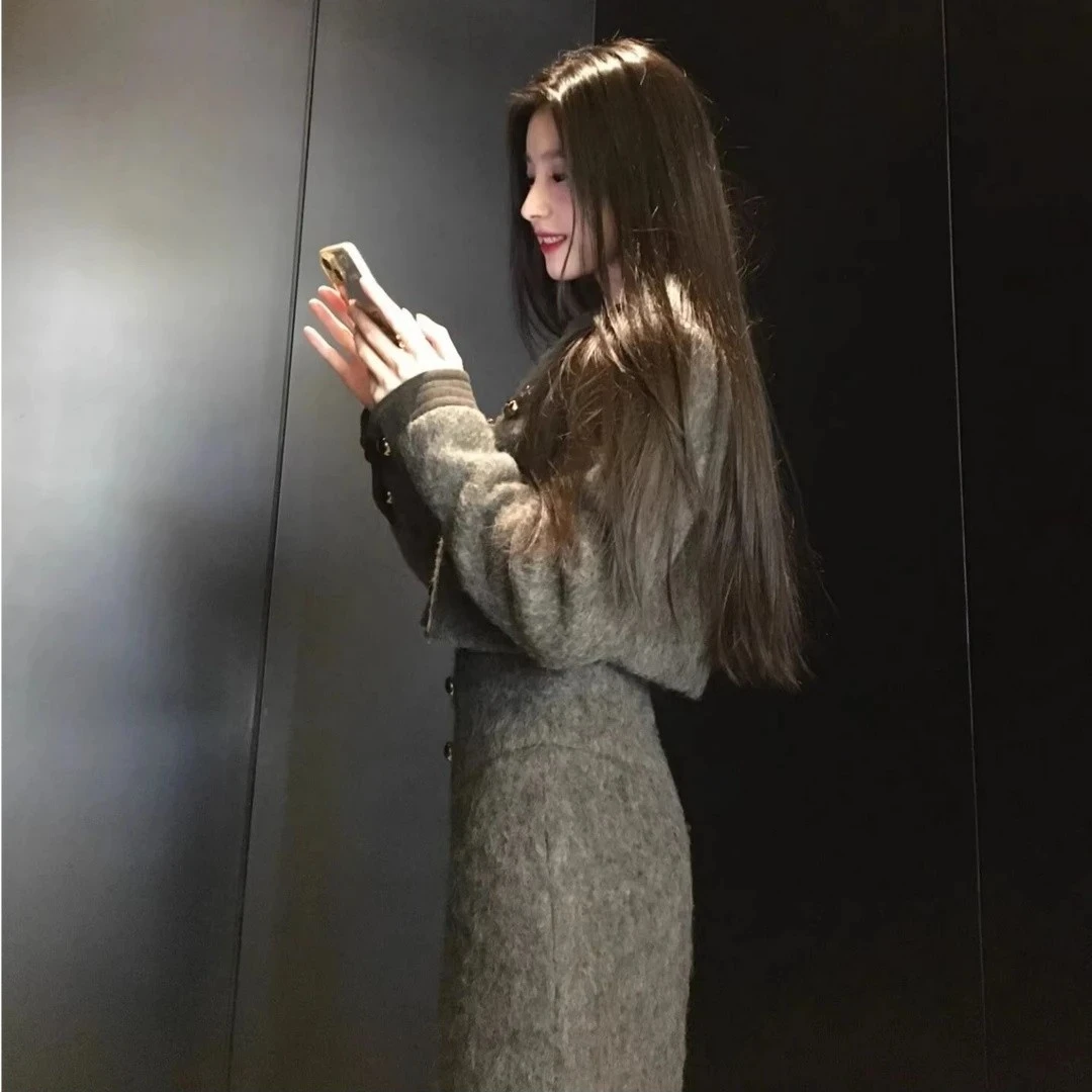 财阀千金小香风套装女2026冬装韩版名媛呢子外套半身裙时尚两件套