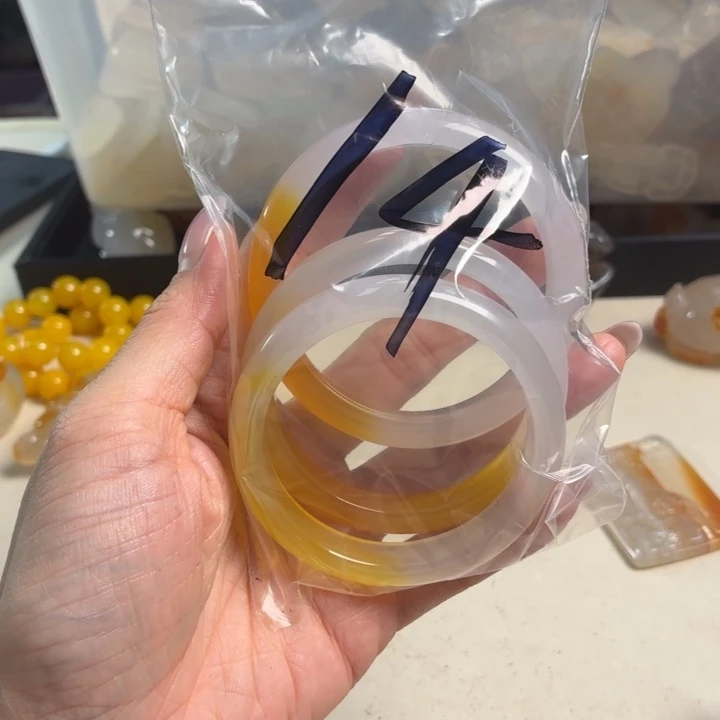 玛瑙/玉髓未镶嵌吊坠(不含链)