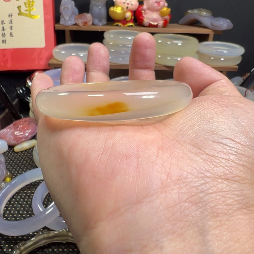 玛瑙/玉髓手镯未镶嵌糖****ɞ