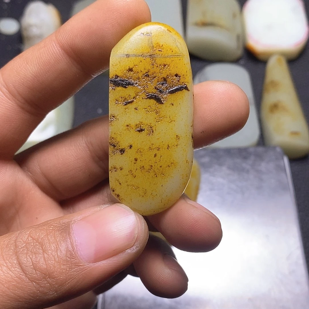 定制和田玉挂件未镶嵌秋*