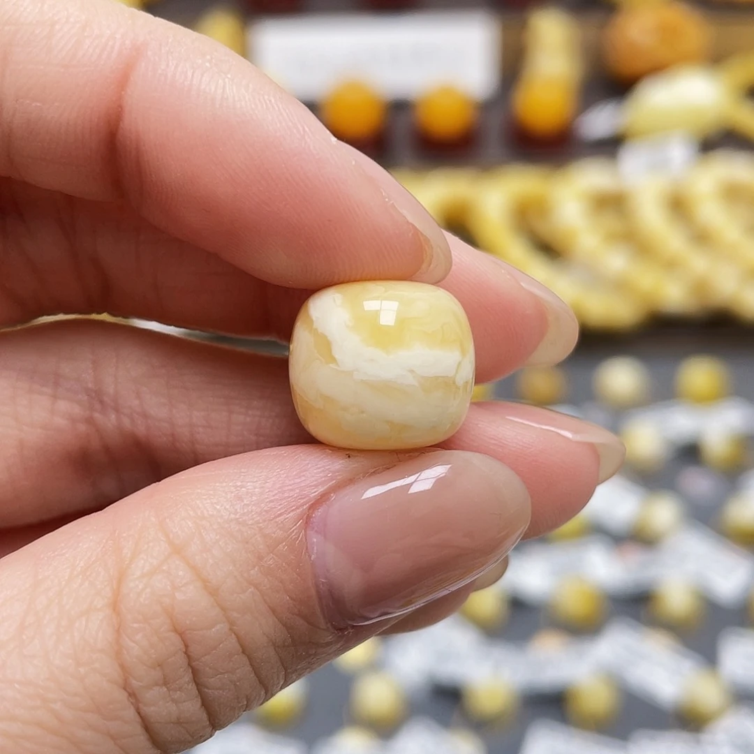 琥珀裸石未镶嵌n****j蜜蜡老型13.7*12.4mm